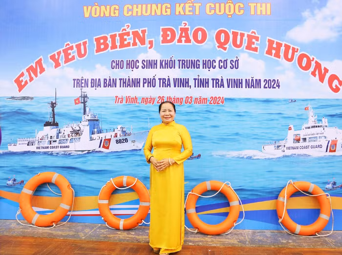 cô tăng mai đbqh.png