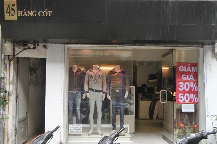 Cửa hàng quần xảy ra vụ cướp.