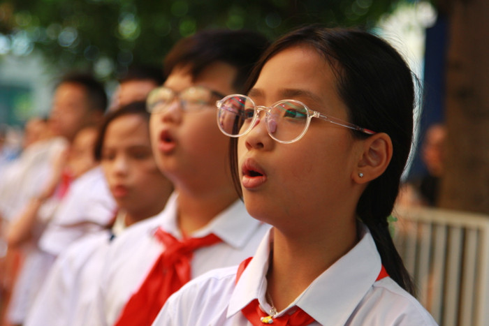 Em Nguyễn Thu Uyên và các bạn hát Quốc ca. khai-giang-nam-hoc-2024-2025-he-thong-giao-duc-ly-thai-to (13).JPG