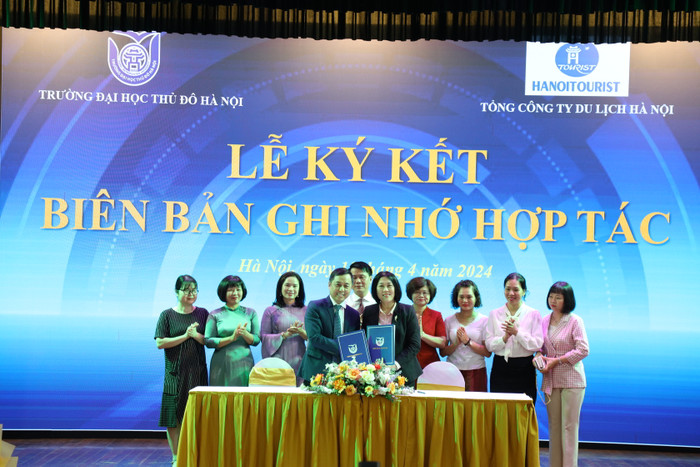 đh thủ đô (6).JPG