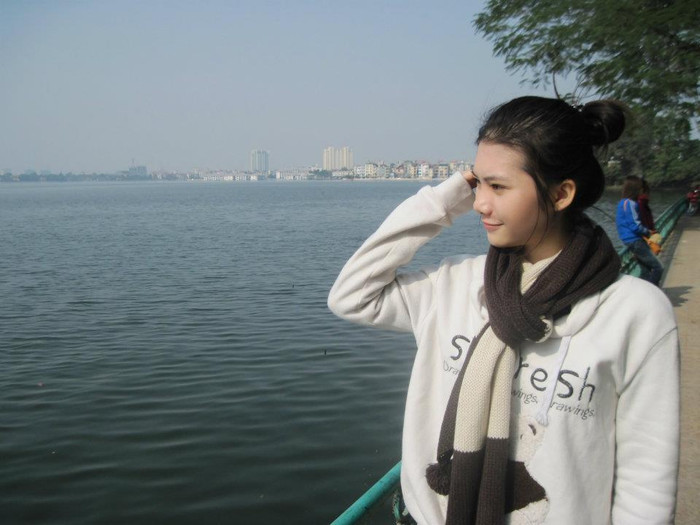 Không chỉ riêng tôi, mà tôi luôn mong những bạn trẻ là người dân tộc thiểu số, dù đi học ở đâu cũng hãy về quê hương để phục vụ và góp phần công sức xây dựng cho quê hương mình không ngừng phát triển. Không chỉ riêng tôi, mà tôi luôn mong những bạn trẻ là người dân tộc thiểu số, dù đi học ở đâu cũng hãy về quê hương để phục vụ và góp phần công sức xây dựng cho quê hương mình không ngừng phát triển.