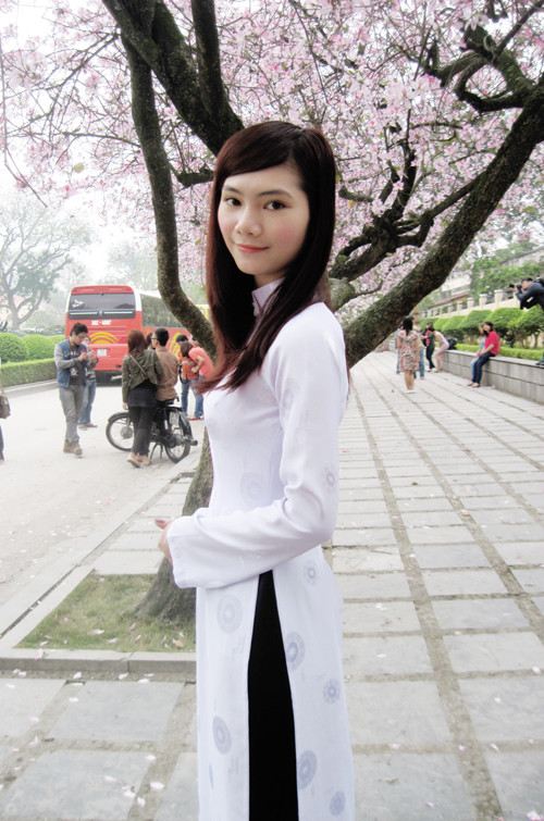 Số đo: 1m65, 56kg. 80 – 60 – 89 Số đo: 1m65, 56kg. 80 – 60 – 89