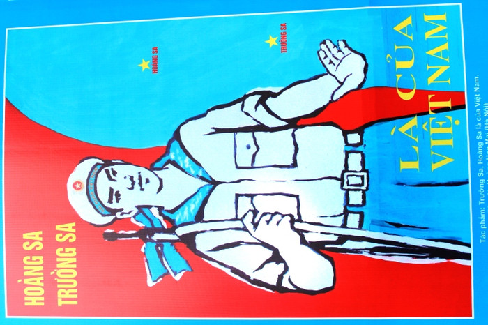 Tác phẩm: "Trường Sa, Hoàng Sa là của Việt Nam" của tác giả Hoàng Hoa Mai
