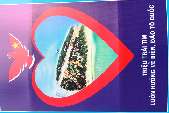 Triệu trái tim luôn hướng về biển, đảo Tổ quốc