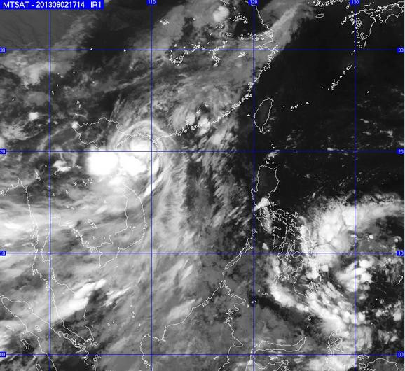 Bão số 5 qua ảnh mây vệ tinh. Bão số 5 qua ảnh mây vệ tinh.