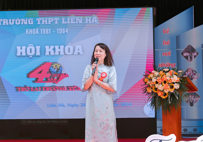 Cô giáo Phạm Thị Hiền, Hiệu trưởng Trường Trung học phổ thông Liên Hà. Ảnh: NVCC Cô Phạm Thị Hà, Hiệu trưởng Trường Trung học phổ thông Liên Hà.png