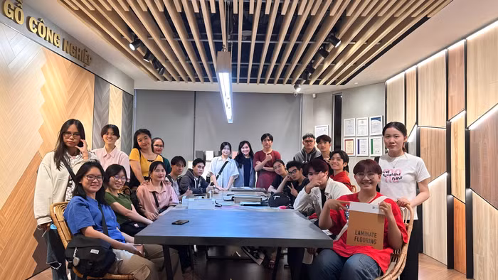 4 SV nguyen tat thanh.jpeg