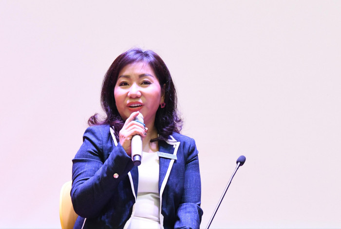 Cô Tô Thụy Diễm Quyên cho rằng, tiền tiểu học là “giai đoạn vàng” để khơi gợi hứng thú, giúp trẻ chủ động với việc học. Ảnh: giaoduc.net.vn cotothuydiemquyen