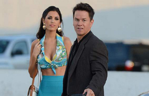 Bởi có quá nhiều tên tuổi lớn đang phủ bóng lên cô - Mark Wahlberg