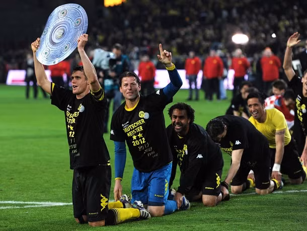 Trước đó, họ chỉ có thể khoe Đĩa bạc... giả