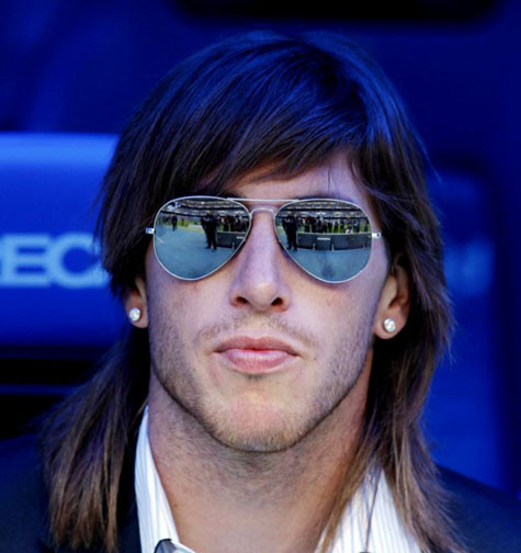 Vậy là mái tóc lãng tử này đã trở thành dĩ vãng