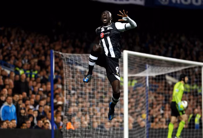 Papiss Cisse: Sở hữu phong độ ghi bàn đáng sợ: 13 bàn sau 14 trận, đặc biệt có những bàn thắng để đời, Cisse xứng đáng là phát hiện mới đáng nói nhất mùa này