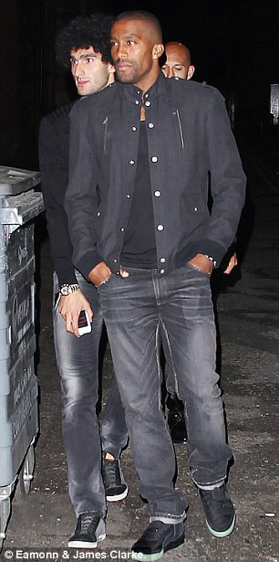 Sao Everton: Howard, Fellaini và Distin cũng tham dự Sao Everton: Howard, Fellaini và Distin cũng tham dự