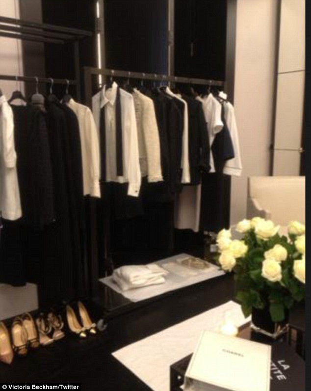 Đằng sau sân khấu của Vic