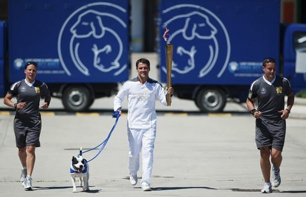 Bởi hơn Beckham, anh được xem là một phần của Olympic 2012