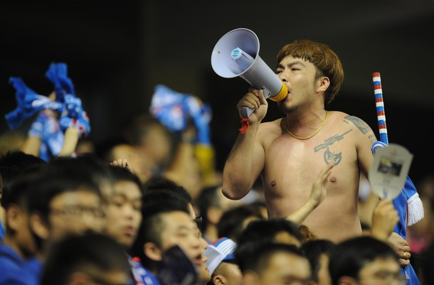 ... và cũng điên loạn vì anh