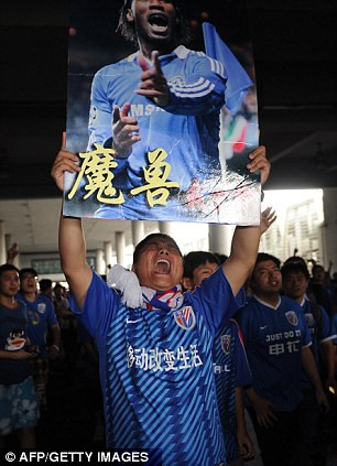 Họ sung sướng...