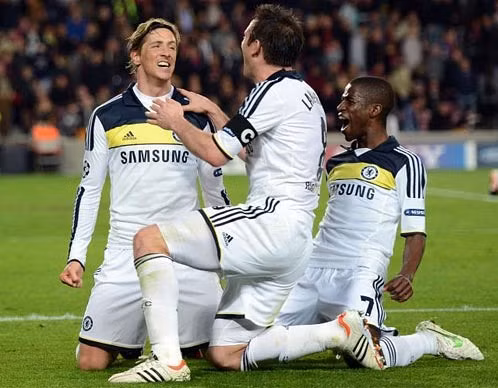 Torres và các đồng đội đang giúp ông chủ Abramovich giảm bớt gánh nặng tài chính