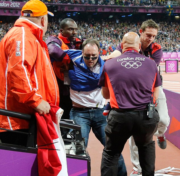 Thủ phạm Ashley Gill-Webb khi bị bắt