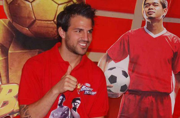 ... nhưng đã bị lôi đi dự một loạt các sự kiện ... nhưng đã bị lôi đi dự một loạt các sự kiện