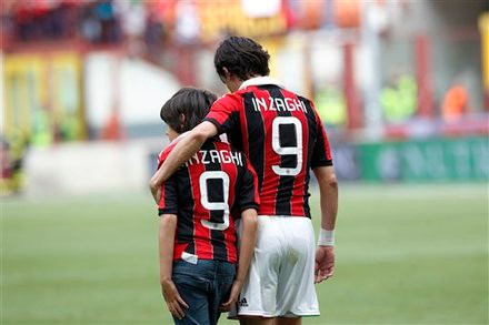 ... là sự hụt hẫng khi anh phải chia tay Milan ... là sự hụt hẫng khi anh phải chia tay Milan
