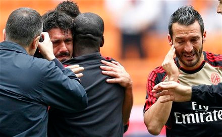 Anh có lẽ là người bộc lộ mãnh liệt cảm xúc nhất Anh có lẽ là người bộc lộ mãnh liệt cảm xúc nhất