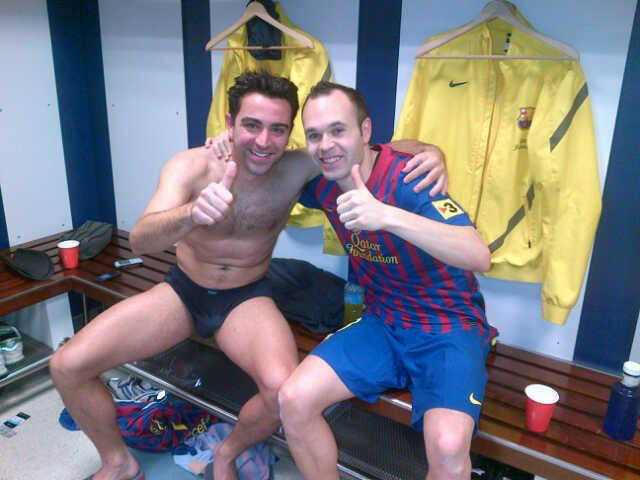 Xavi cũng chẳng hề suy nghĩ khi lên ống kính trong cảnh nude gần như toàn bộ Xavi cũng chẳng hề suy nghĩ khi lên ống kính trong cảnh nude gần như toàn bộ