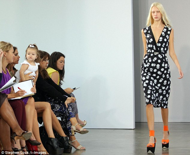 ... bộ sưu tập thời trang của Vic rất tốt ... bộ sưu tập thời trang của Vic rất tốt