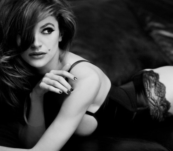 Cô là một gương mặt rất ăn khách ở Đan Mạch Cô là một gương mặt rất ăn khách ở Đan Mạch