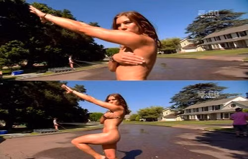 Màn khoe thân của Hope Solo bị các máy quay ghi lại