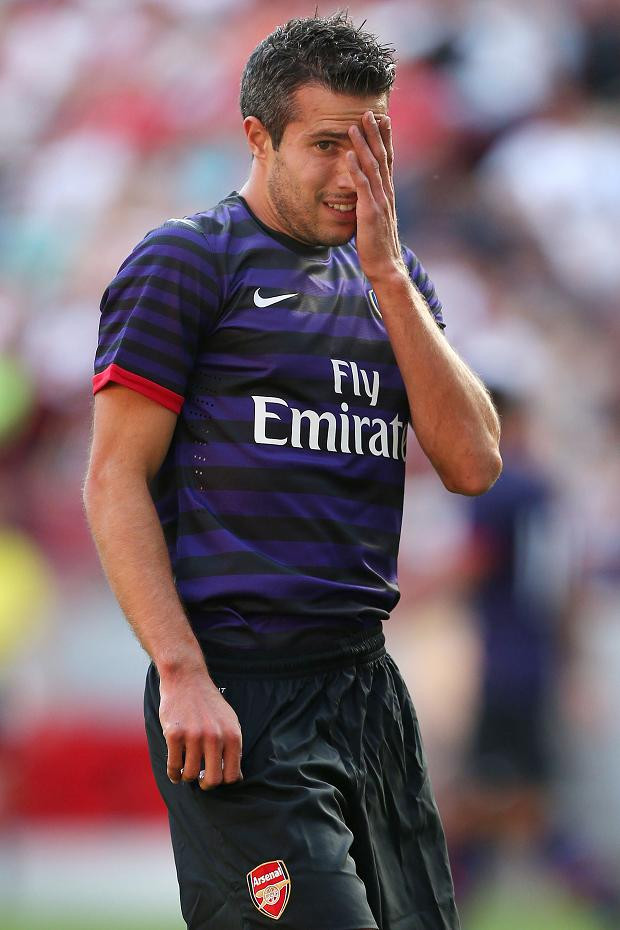 Van Persie đang bị cô lập ở đội bóng