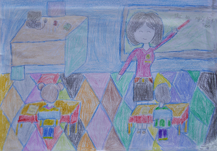 Em ước mơ được làm cô giáo. Được đứng trên bục giảng dạy các em nhỏ trở thành những trò giỏi để chắp cánh được ước mơ của mình. Em sẽ cố gắng học thật giỏi để ước mơ của em sẽ trở thành hiện thực.