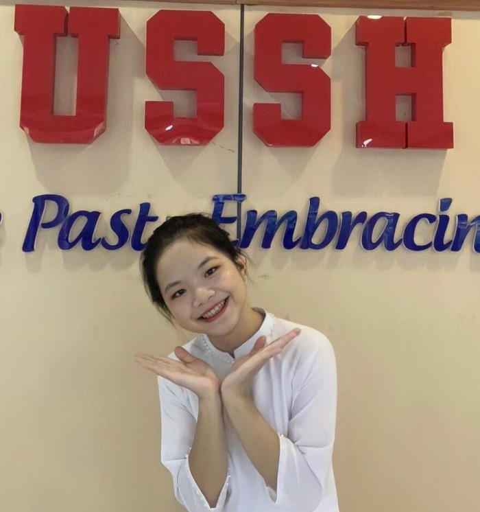 Hoàng Thị Thu - Thủ khoa đầu vào khối C00 ngành Đông phương học Trường Đại học Khoa học xã hội và nhân văn. (Ảnh NVCC) Hoàng Thị Thu - Thủ khoa đầu vào khối C00 ngành Đông phương học Trường Đại học Khoa học xã hội và nhân văn. (Ảnh NVCC)