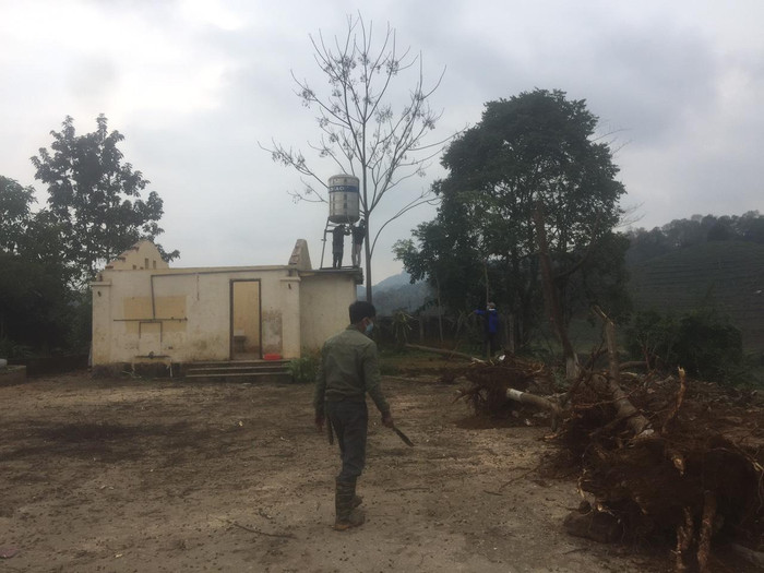 Nhà vệ sinh tại Trường Tiểu học và Trung học cơ sở Chiềng Khoa. (Ảnh: NVCC) Nhà vệ sinh tại Trường Tiểu học và Trung học cơ sở Chiềng Khoa. (Ảnh: NVCC)