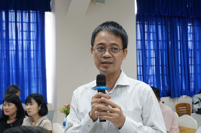 Giáo sư, Tiến sĩ Trần Đăng Hòa, Chủ tịch Hội đồng trường, Trường Đại học Nông Lâm, Đại học Huế chia sẻ tại tọa đàm. Giáo sư, Tiến sĩ Trần Đăng Hòa, Chủ tịch Hội đồng trường, Trường Đại học Nông Lâm, Đại học Huế chia sẻ tại tọa đàm.