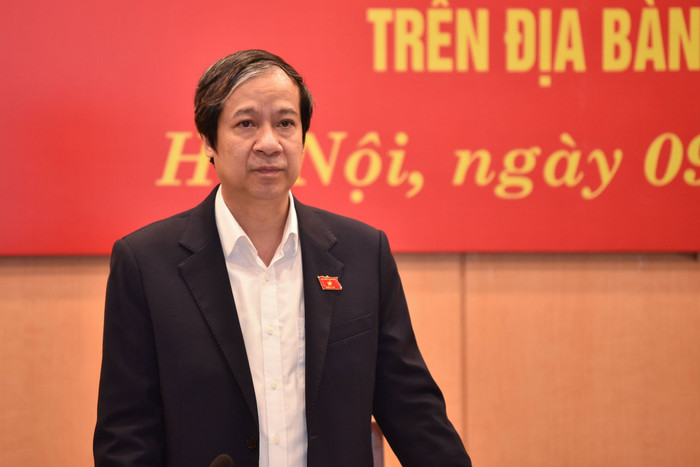 Bộ trưởng Bộ Giáo dục và Đào tạo Nguyễn Kim Sơn mong muốn lắng nghe những chia sẻ của Thành phố Hà Nội trong quá trình triển khai chương trình giáo dục phổ thông 2018. Ảnh: Thế Đại Bộ trưởng Bộ Giáo dục và Đào tạo Nguyễn Kim Sơn mong muốn lắng nghe những chia sẻ của Thành phố Hà Nội trong quá trình triển khai chương trình giáo dục phổ thông 2018. Ảnh: Thế Đại