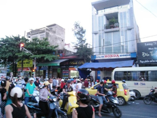 Chưa biết anh H. bị ai đâm và chị L. vì sao lại bất tỉnh. (Ảnh minh họa) Chưa biết anh H. bị ai đâm và chị L. vì sao lại bất tỉnh. (Ảnh minh họa)