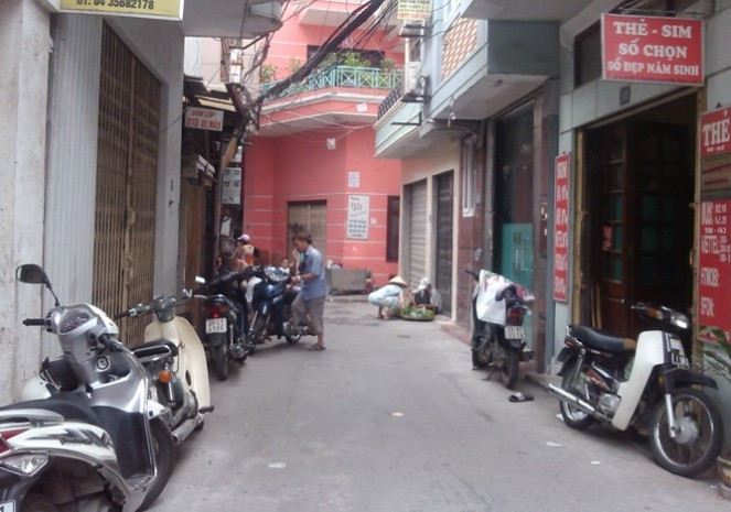 Ngõ 73 - nơi xảy ra vụ truy sát. Ngõ 73 - nơi xảy ra vụ truy sát.