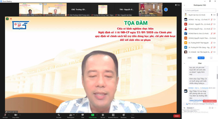 Giáo sư, Tiến sĩ Huỳnh Văn Sơn phát biểu chia sẻ tại tọa đàm. Giáo sư, Tiến sĩ Huỳnh Văn Sơn phát biểu chia sẻ tại tọa đàm.