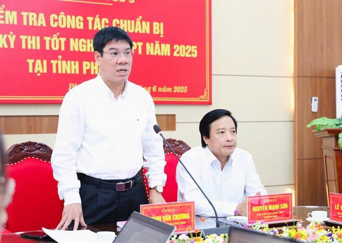 Cục trưởng Cục Quản lý chất lượng, Phó Trưởng ban Thường trực Ban Chỉ đạo cấp quốc gia Kỳ thi tốt nghiệp trung học phổ thông 2025 Huỳnh Văn Chương Cục trưởng Cục Quản lý chất lượng, Phó Trưởng ban Thường trực Ban Chỉ đạo cấp quốc gia Kỳ thi tốt nghiệp trung học phổ thông 2025 Huỳnh Văn Chương