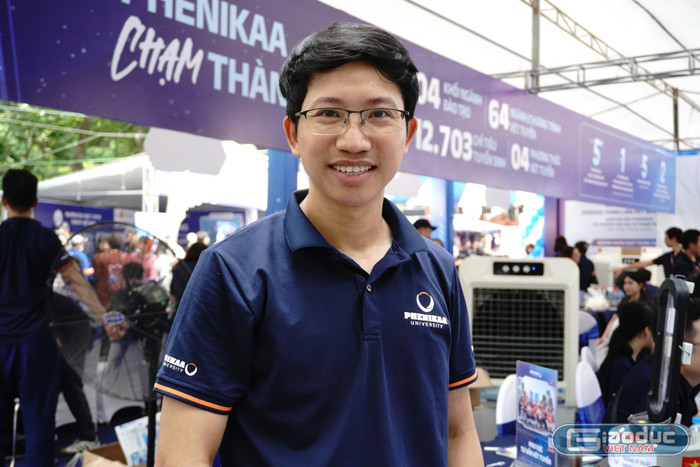 Tiến sĩ Nguyễn Viết Hương - Phó trưởng khoa, Khoa Khoa học và Kỹ thuật Vật liệu, Đại học Phenikaa. Ảnh: Ngọc Huyền gdvn-nvh.jpg