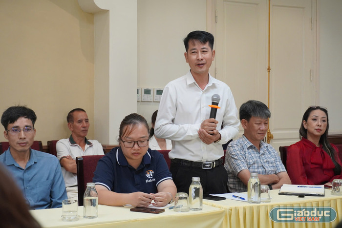 Đại diện Công đoàn Ban Quản lý Di tích Nhà tù Hoả Lò phát biểu tại hội nghị. gdvn-cn5.jpg