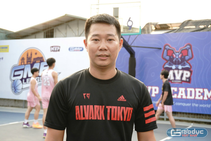 Anh Nguyễn Hà Đức - Huấn luyện viên của đội bóng rổ S-Team. gdvn-vin3.jpg