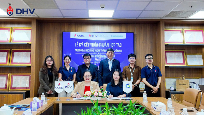 DHV và Green Academy tham gia Lễ Ký kết MOU ngày 22/08/2025. 1000014030.jpg