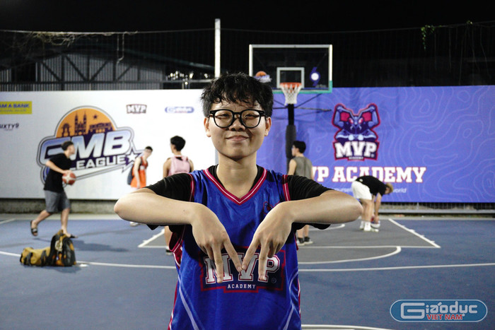 Trần Vân Trang - Đội trưởng đội bóng rổ U23 nữ MVP. gdvn-hlv3.jpg