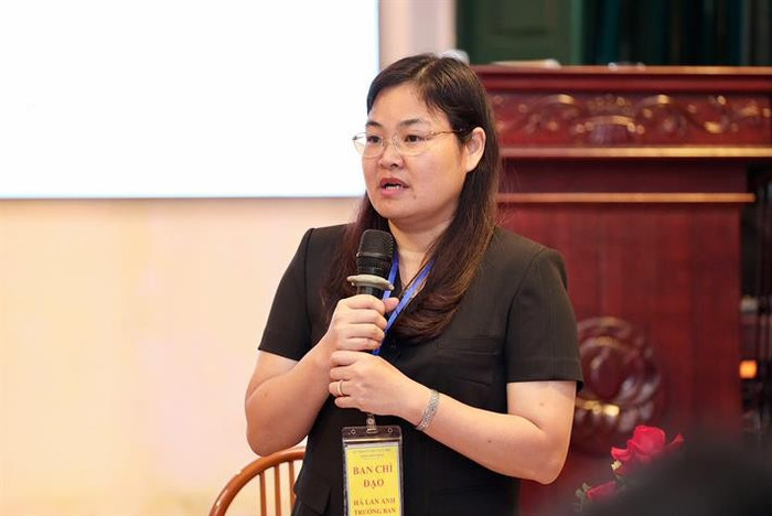 Phó Chủ tịch Uỷ ban nhân dân tỉnh Ninh Bình Hà Lan Anh phát biểu tại buổi làm việc Phó Chủ tịch Uỷ ban nhân dân tỉnh Ninh Bình Hà Lan Anh phát biểu tại buổi làm việc