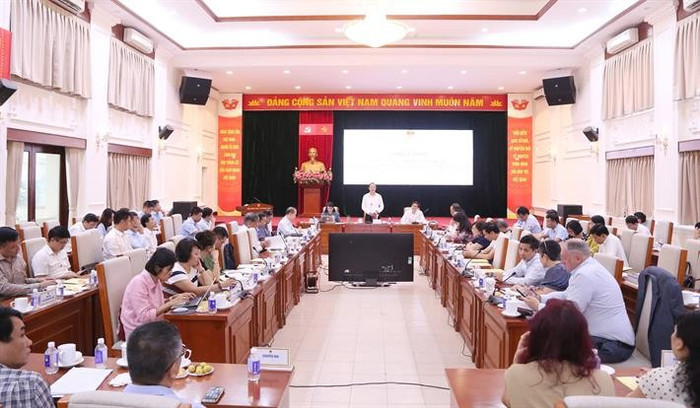 Toàn cảnh phiên họp. Toàn cảnh phiên họp.