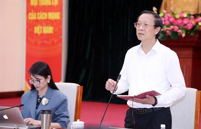 Thứ trưởng Thường trực Phạm Ngọc Thưởng phát biểu tại phiên họp. Thứ trưởng Thường trực Phạm Ngọc Thưởng phát biểu tại phiên họp.