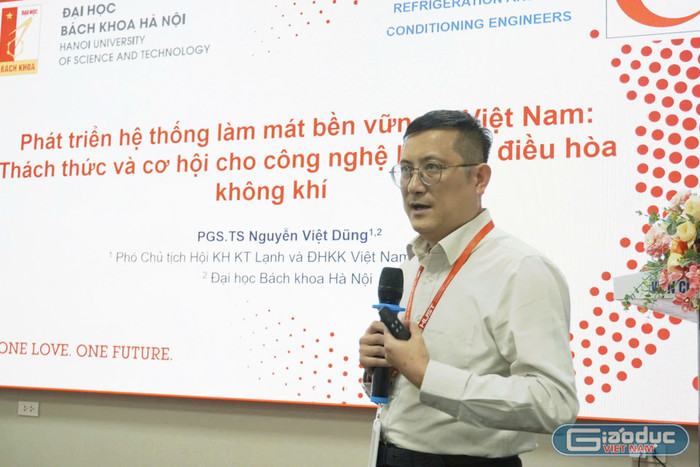 Phó Giáo sư, Tiến sĩ Nguyễn Việt Dũng - Phó Chủ tịch Hội Khoa học Kỹ thuật Lạnh và Điều hoà không khí Việt Nam, Phó Hiệu trưởng Trường Cơ khí, Đại học Bách khoa Hà Nội. gdvn-bk9.jpg