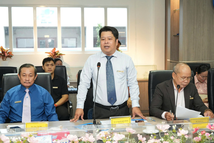 Tiến sĩ Lê Nguyễn Quốc Khang - Chủ nhiệm Câu lạc bộ Giáo dục Mở, Phó Hiệu trưởng Trường Đại học Mở Thành phố Hồ Chí Minh. z7150999951642-dcaaa3bbc2a35225ebb076ccf5134208.jpg